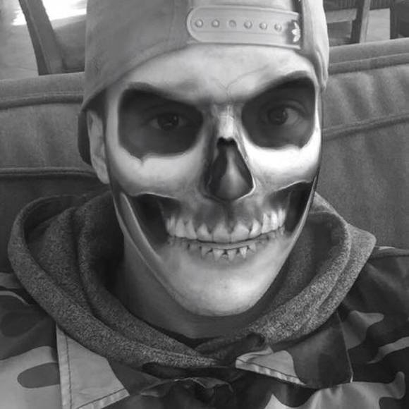 Meet your Posher, Joel - Picture 1 of 1